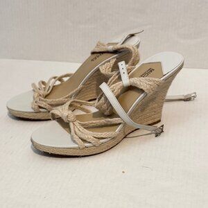 MICHAEL Michael Kors wedge in size 10M